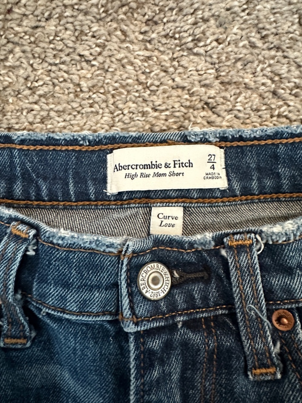 Abercrombie & Fitch Women's curve love high rise mom shirt sz 27 - Picture 2 of 3